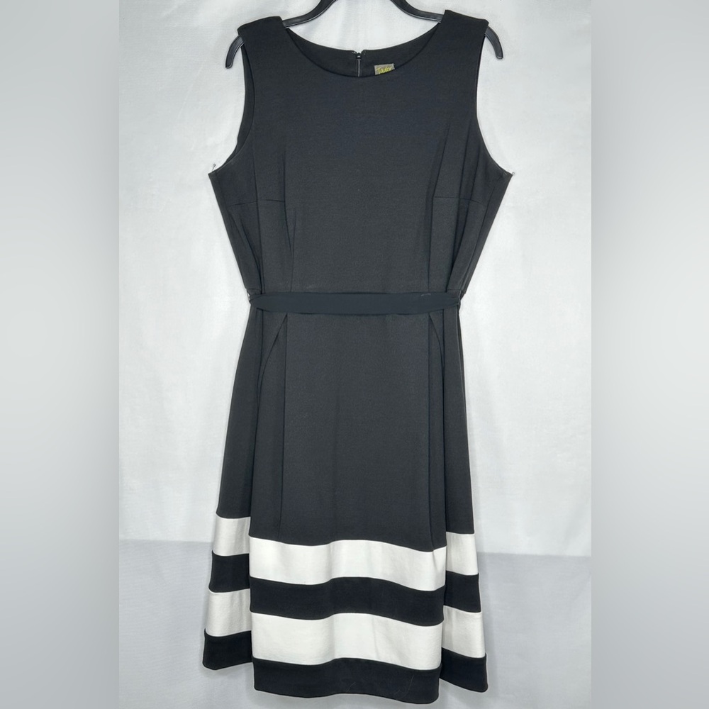 Taylor Fit & Flare Black White Dress Sleeveless Career-wear Sz‎ 14W
